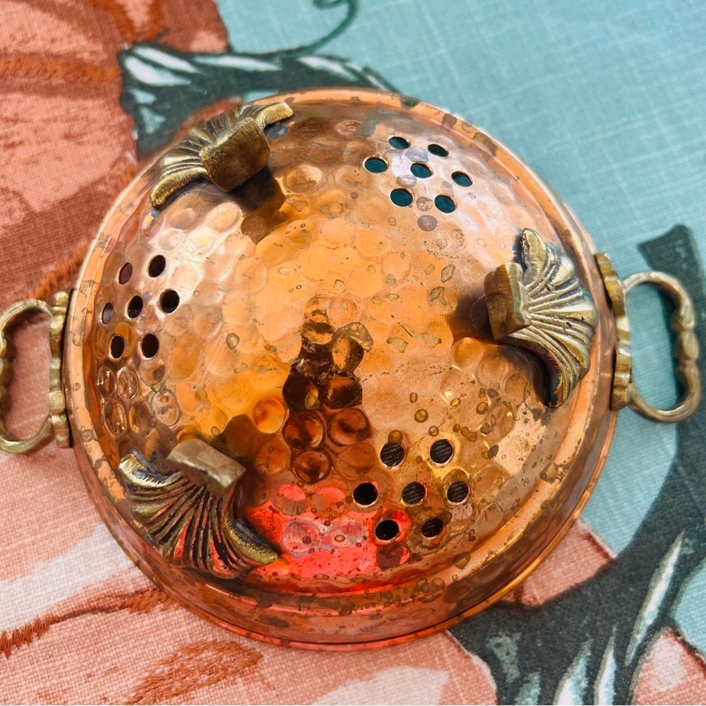 Vintage Hand-Hammered Copper Colander Bowl with Brass Handles & Feet - Picture 5 of 5